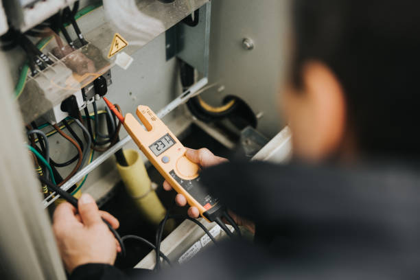 Best Circuit Breaker Repair  in Farmington, NM